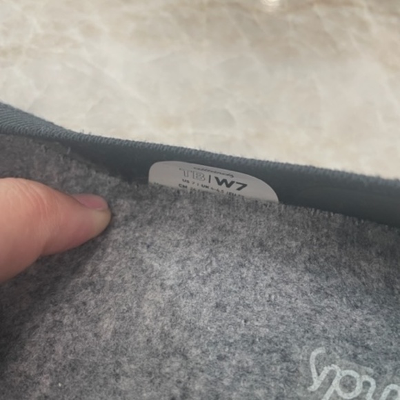 Allbirds Treebreezers Black Flats, Size 7 - Picture 4 of 9